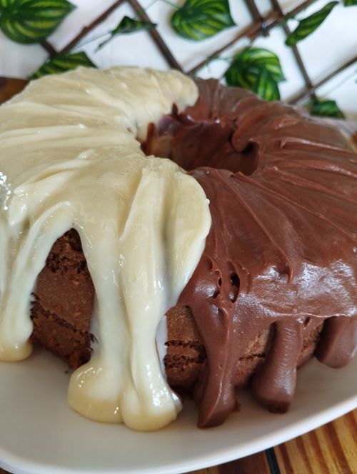 Free Two Loves Chocolate Cake Stock Photo