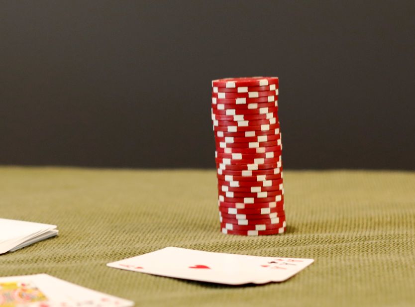 Online Casino: Spielautomaten und Live-Spiele im Überblick