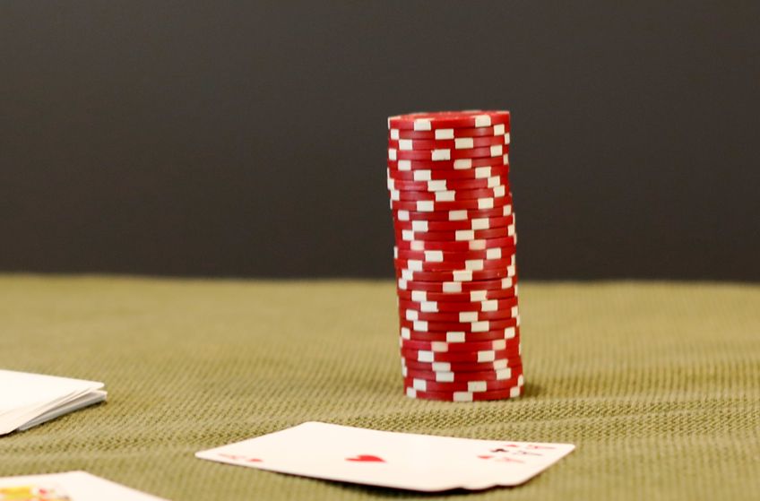 Online Casino: Spielautomaten und Live-Spiele im Überblick