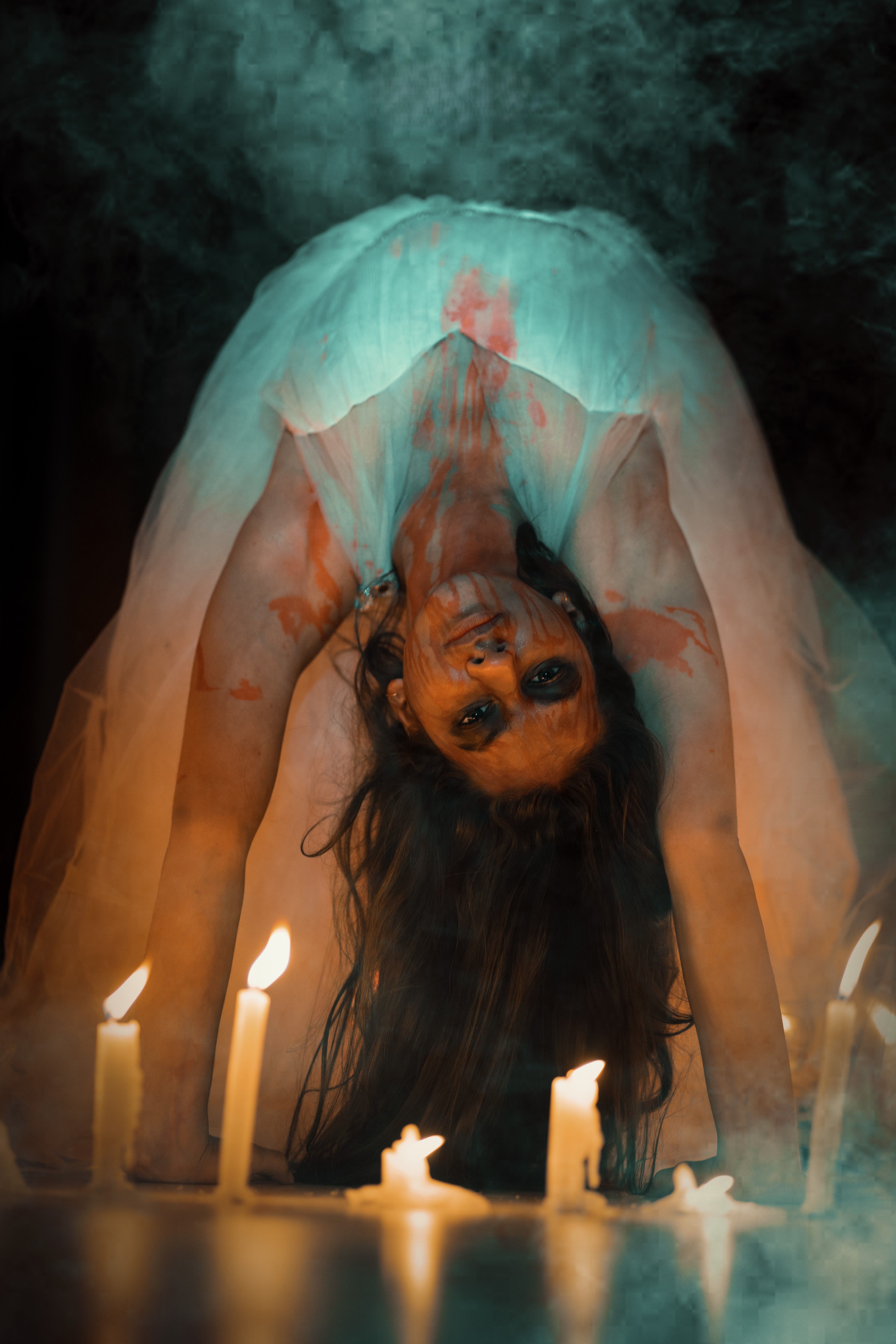 Spine-Chilling Horror Scene with Inverted Figure · Free Stock Photo