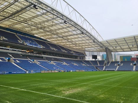 Panoramic view of Estádio do Dragão stadium, home to Futebol Clube do Porto, on a clear day.