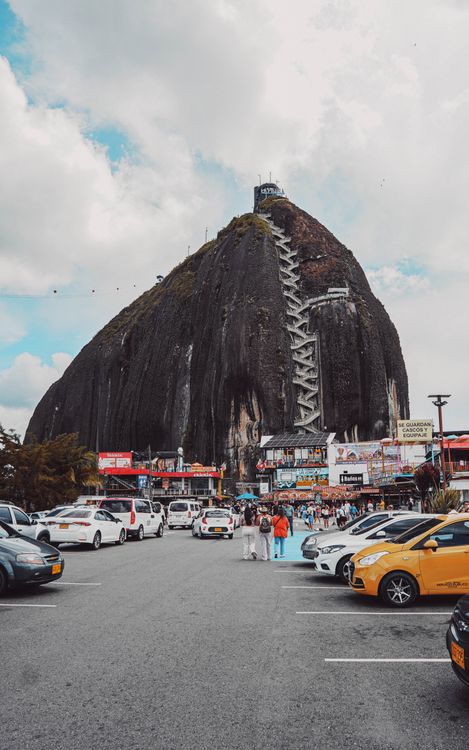 Pelon Rocks Scenic View of El Peñol Rock in Colombia · Free Stock Photo