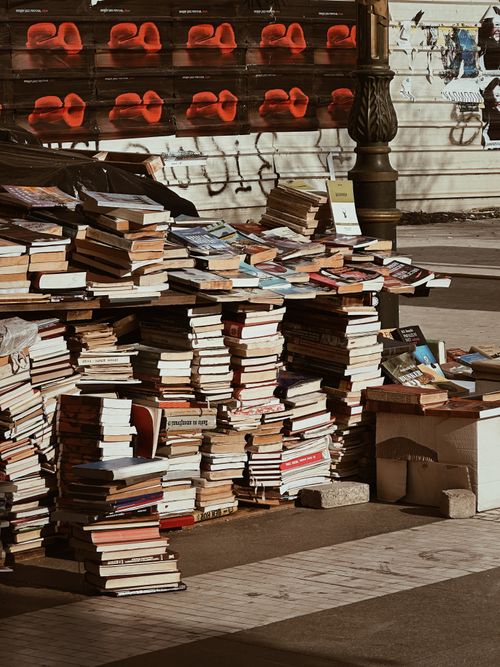 Books Signage · Free Stock Photo