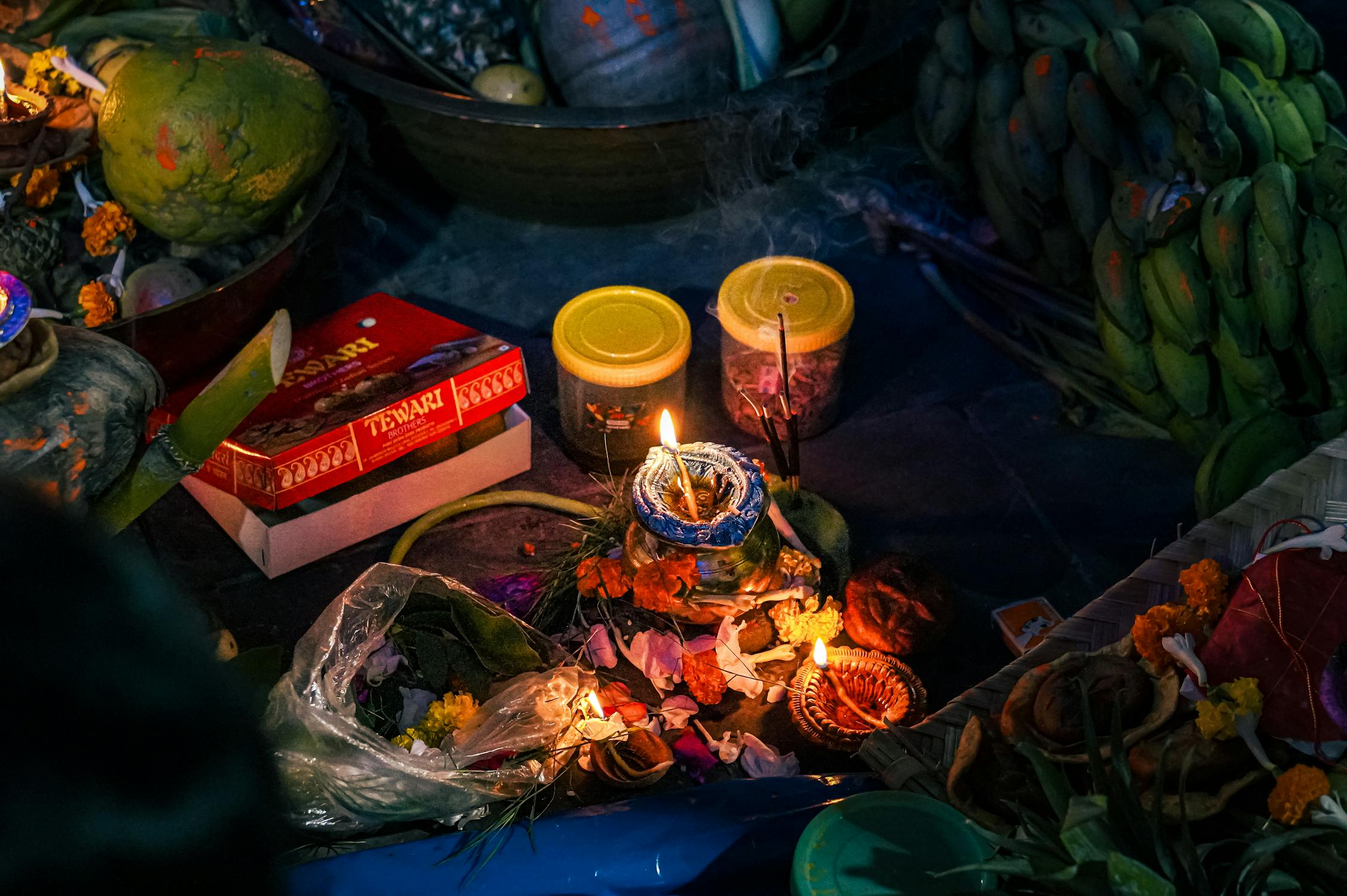 Vibrant Traditional Indian Hindu Ritual Setup · Free Stock Photo