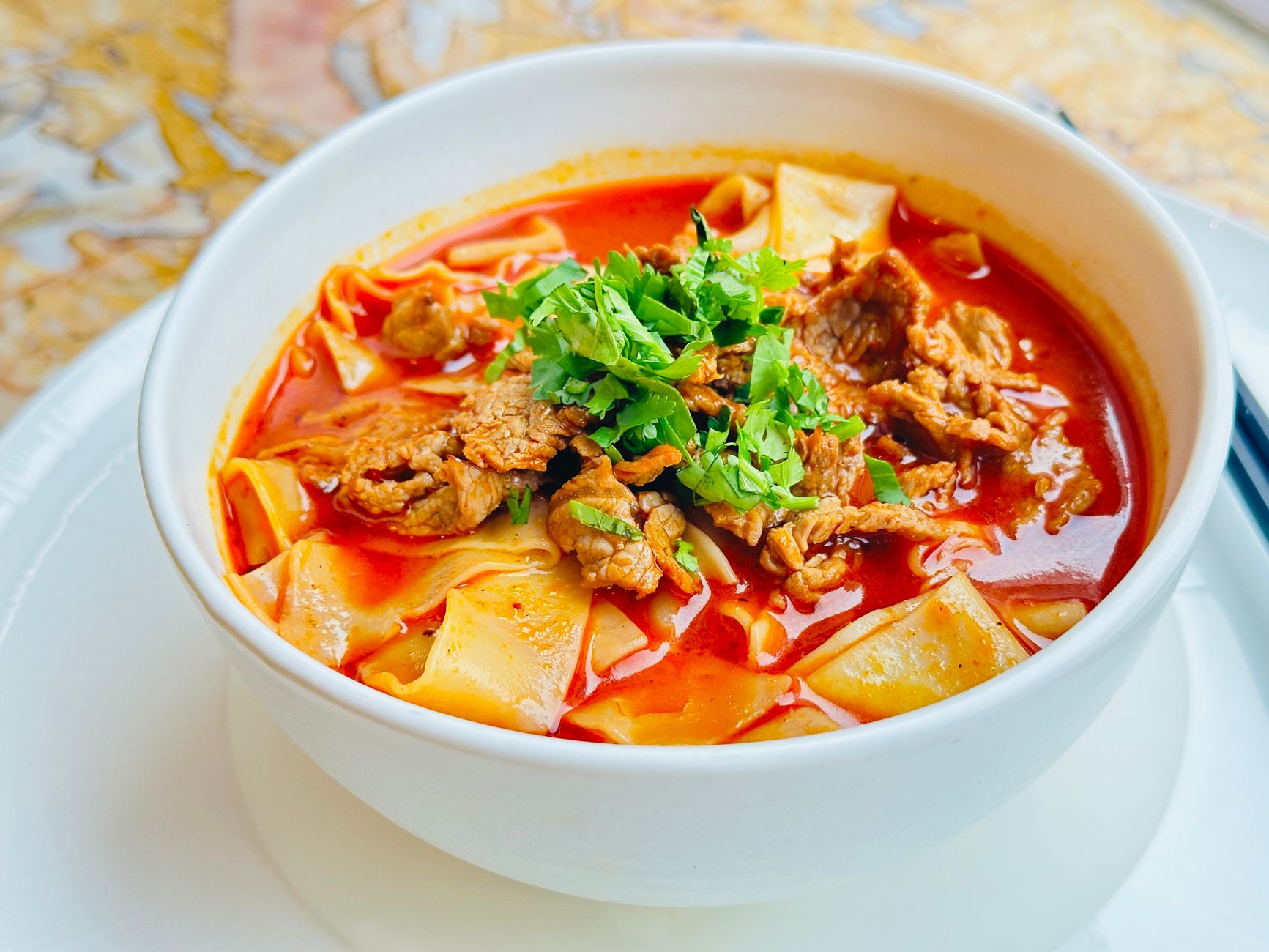Hebei cuisine donkey meat sandwich Xianghe meat pie Chengde lamb soup — Photo by 颖 徐