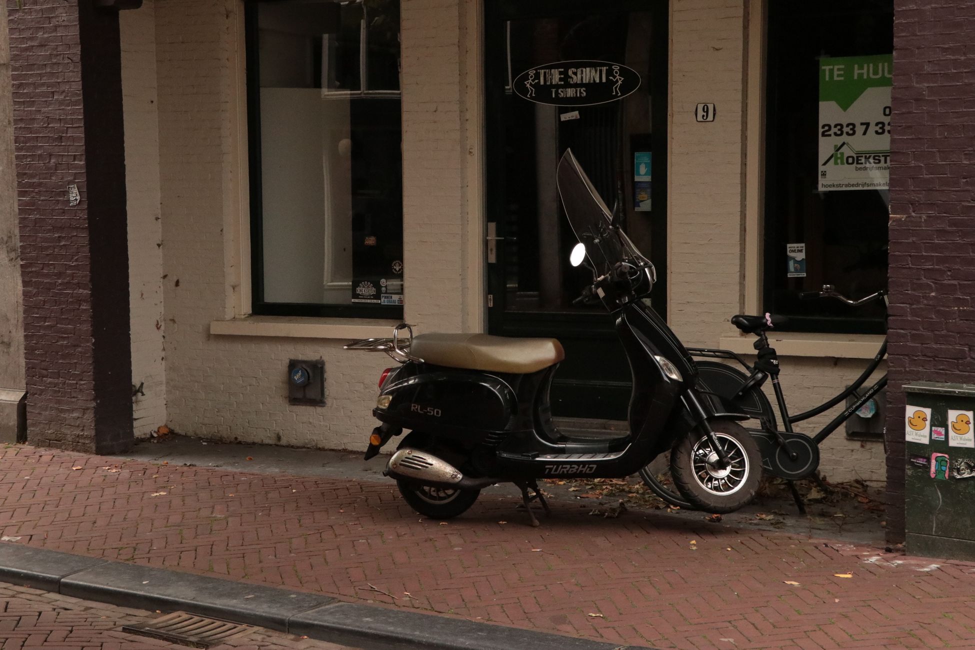 Winkels dichtgetimmerd na plofkraak