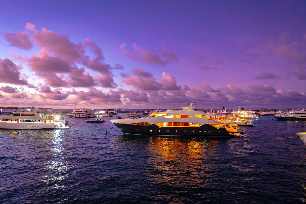 Maldives luxury city stay