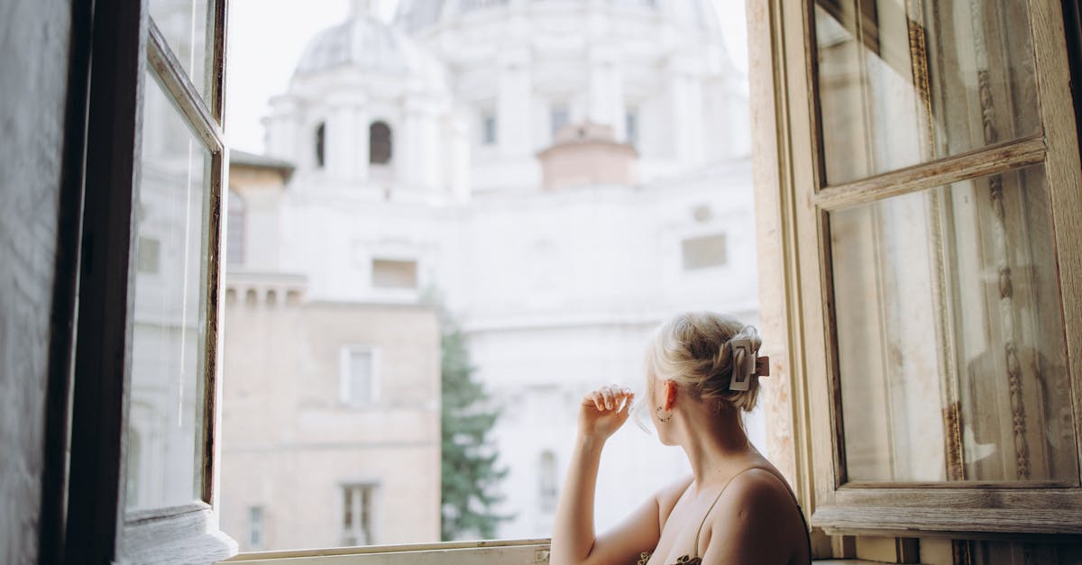 教宗訪黎巴嫩 呼籲政治領袖放下分歧促和平