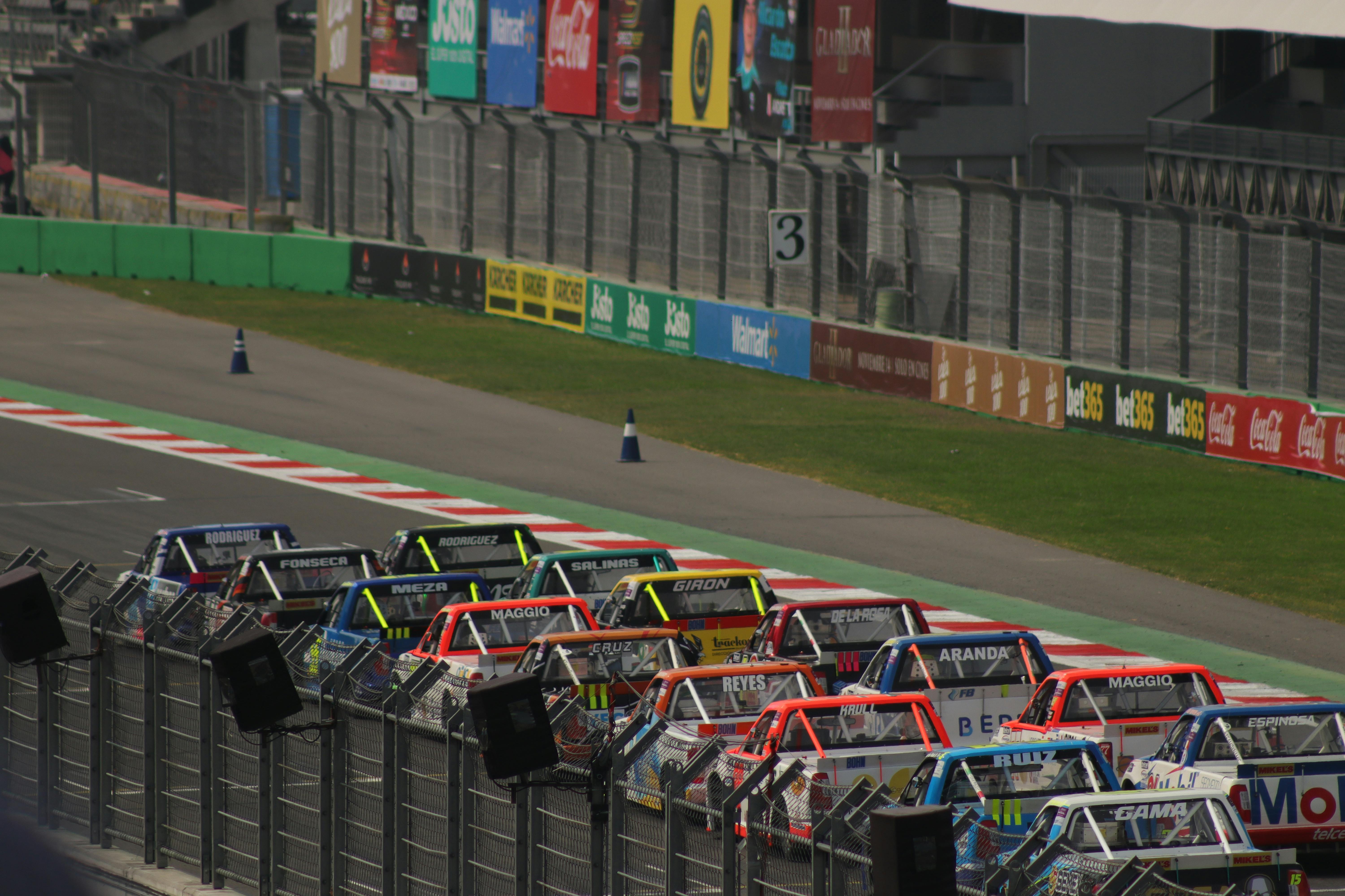 Ram自由車手計畫引爆NASCAR!Corey LaJoie達爾靈頓參賽背後的17億美元市場爭奪戰 Ram自由車手計畫引爆NASCAR!Corey LaJoie達爾靈頓參賽背後的17億美元市場爭奪戰