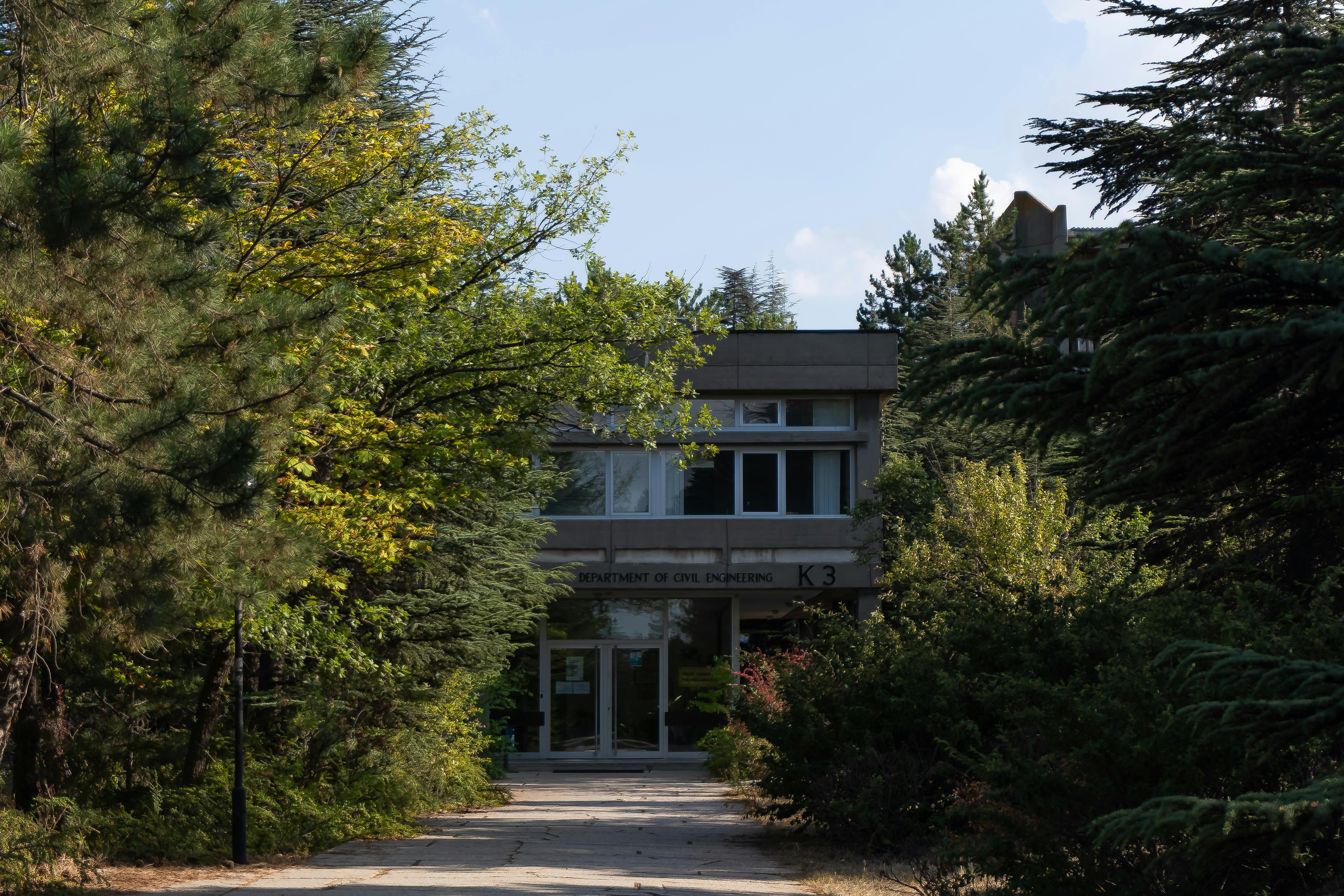 Sathyabama Institute of Science and Technology Hostel and Campus Facilities for New Admissions