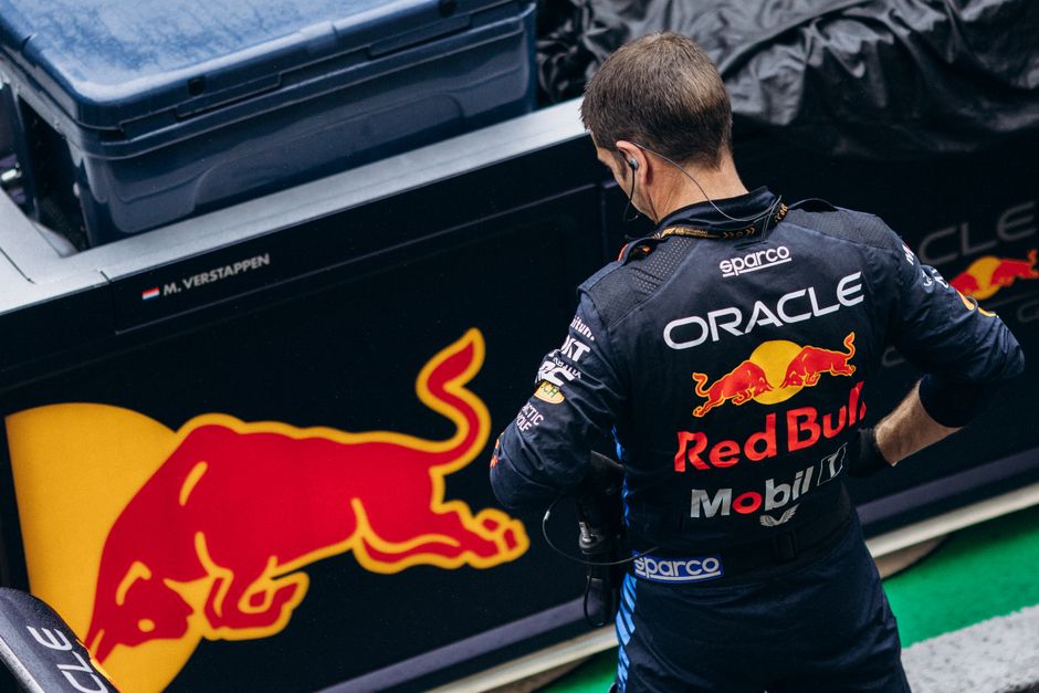 Verstappen Told Red Bull Cannot Fix Performance Gaps Until 2027, Says Team Principal Mekies