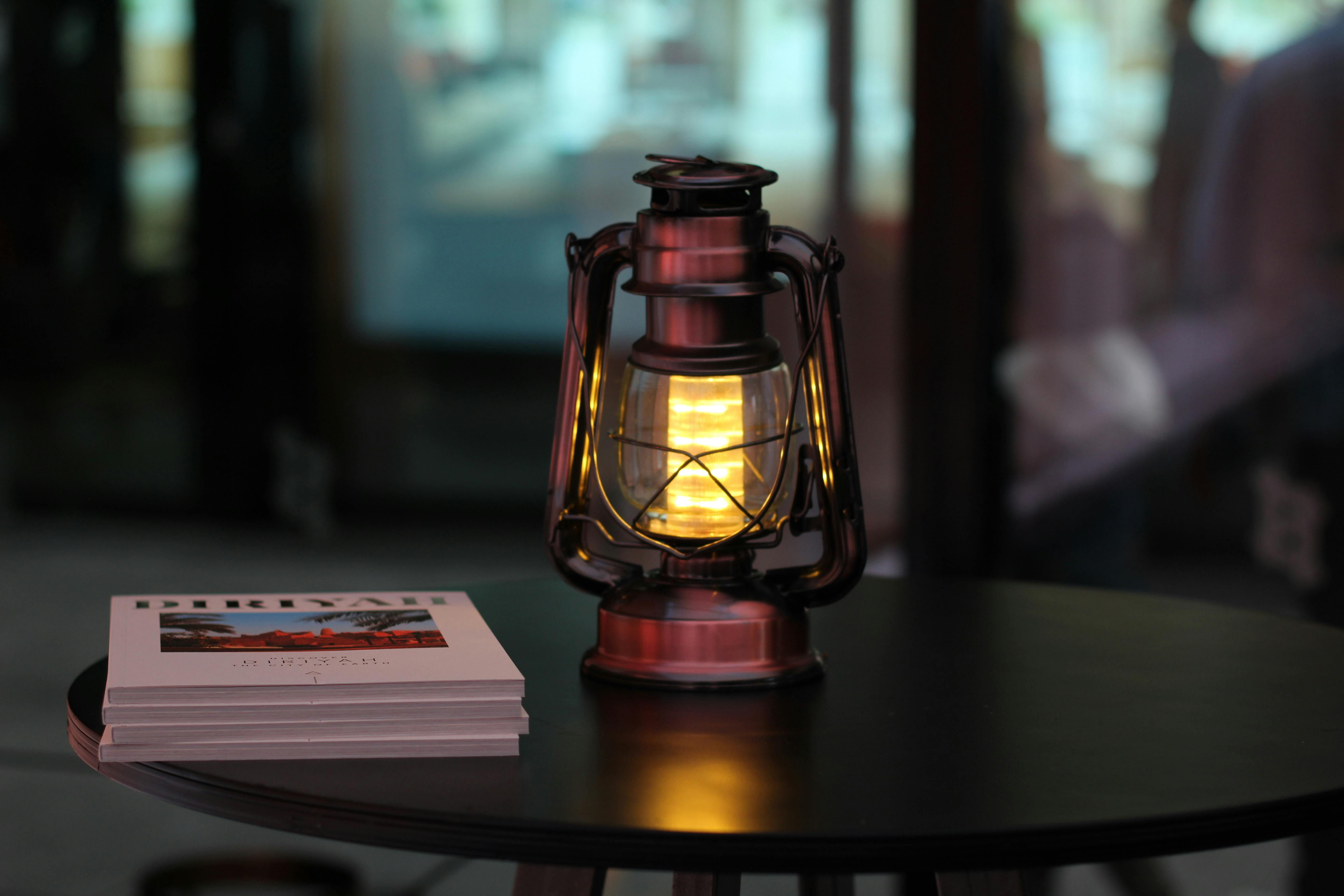 캠핑용 감성 충전식 랜턴 (빈티지 스타일) image 3
