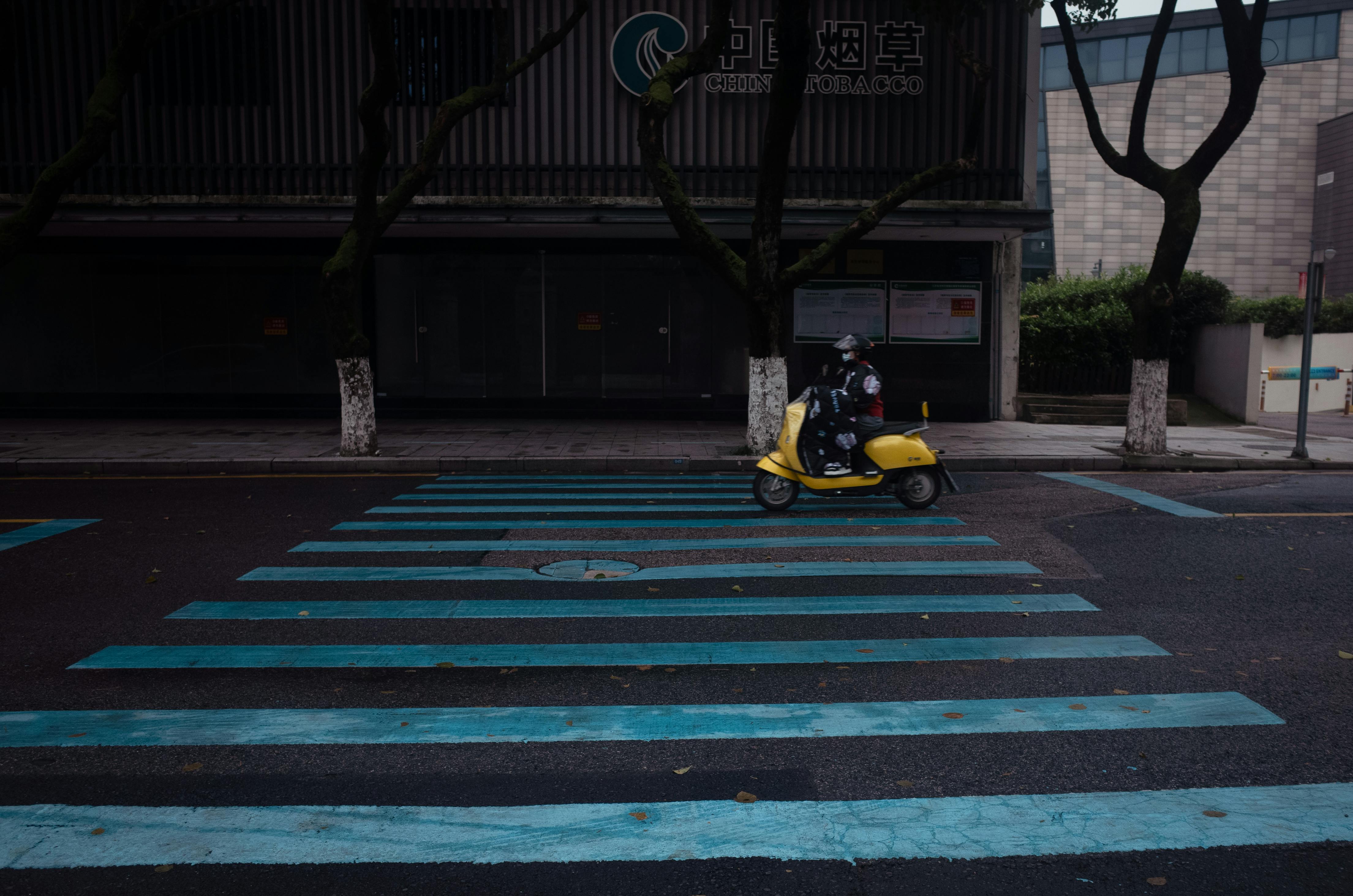 There’s An Electric Scooter Gold Rush Happening In India — Photo by 书畅 何 on Pexels