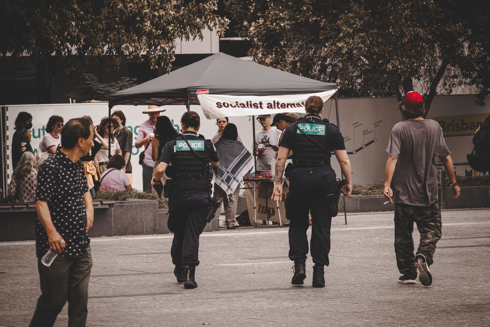 Illustration: Free party du Rhône : la préfecture ment sur les violences policières