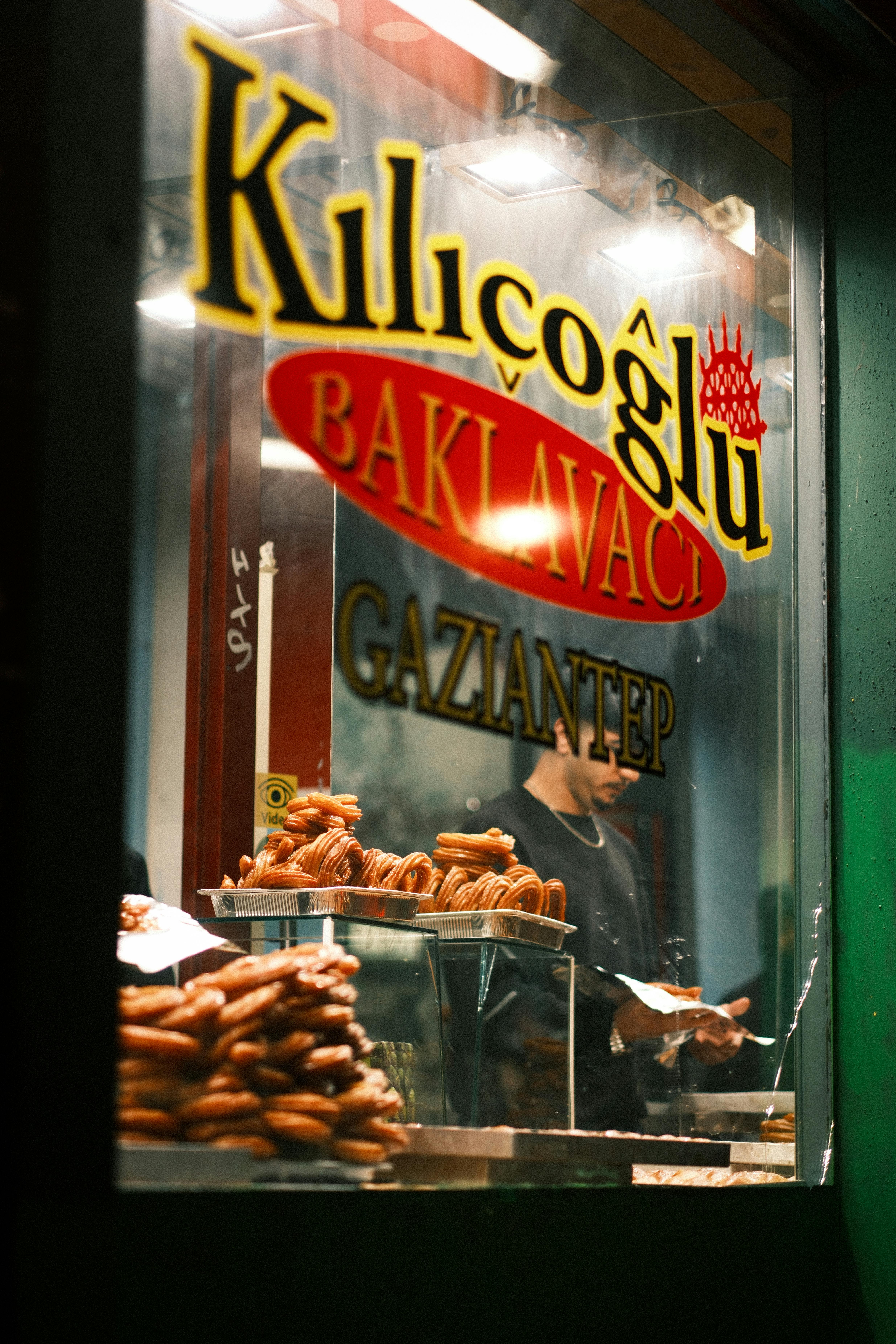 baklava shop in berlin at night