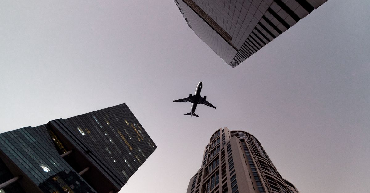 ENOC and Emarat Partner to Secure UAE Aviation Fuel Supplies