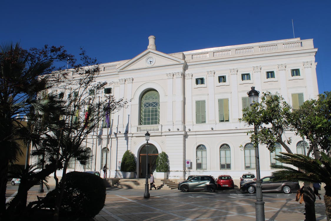 fachada del ayuntamiento 2