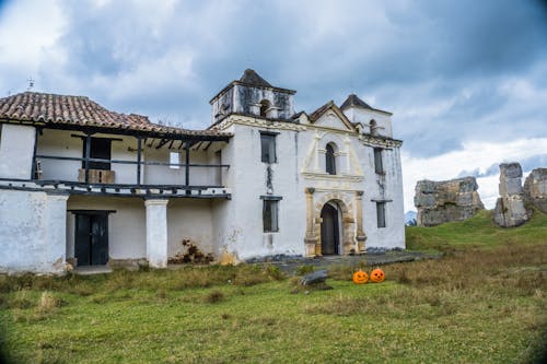 Last-Minute Halloween Costume Hacks for Cold or Rainy Weather