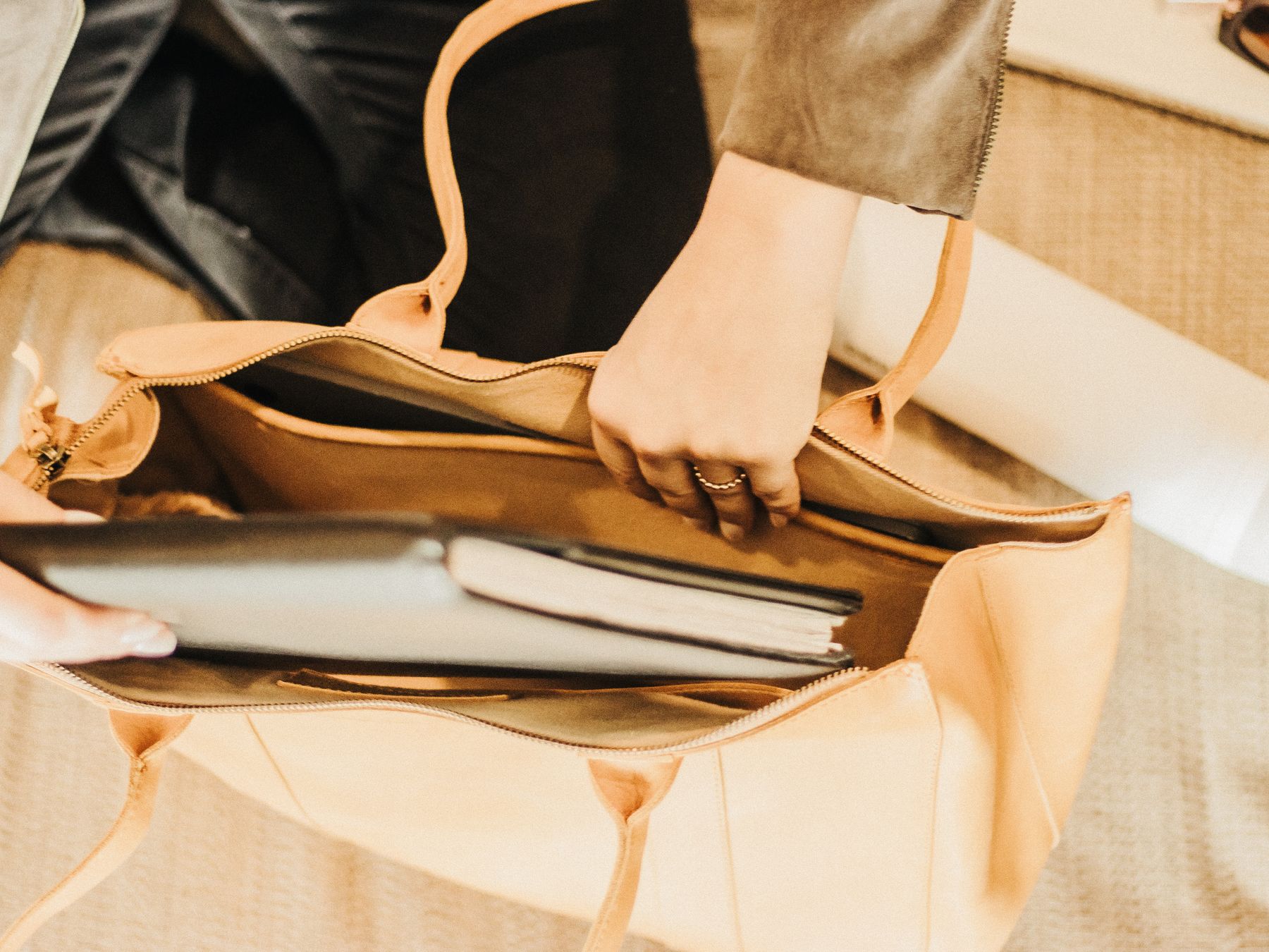 Tintern — student move with boxes and a van