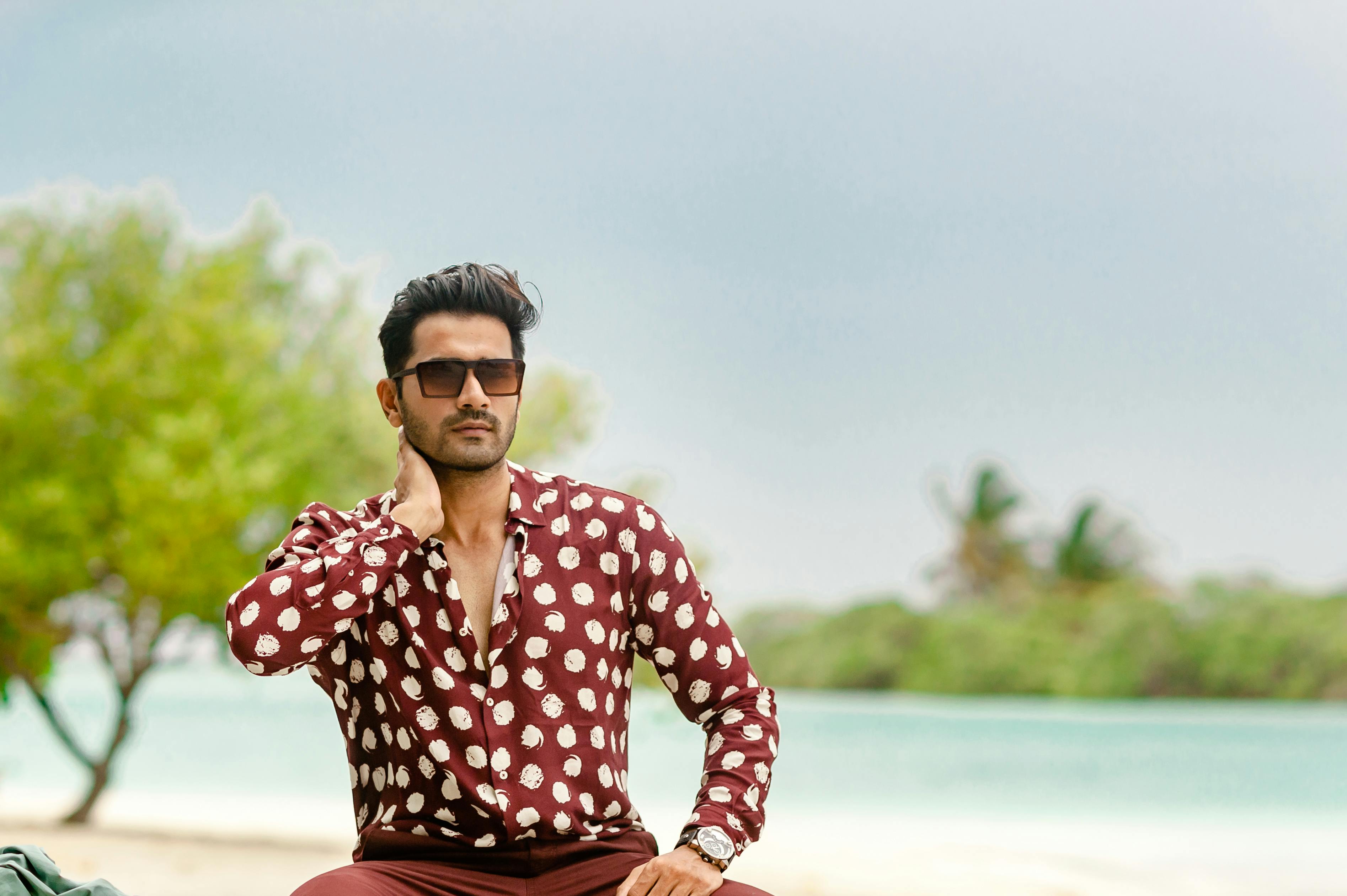 Dicas de Moda Masculina para o Verão: Guia Completo para Estilo e Conforto