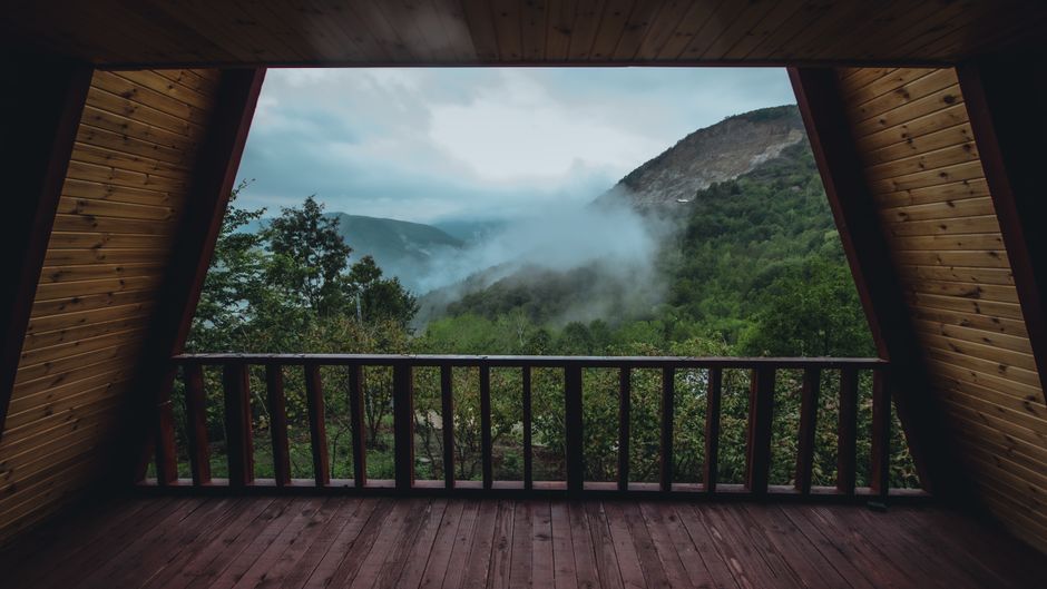 Paisagem rodoviária ao longo de uma rota