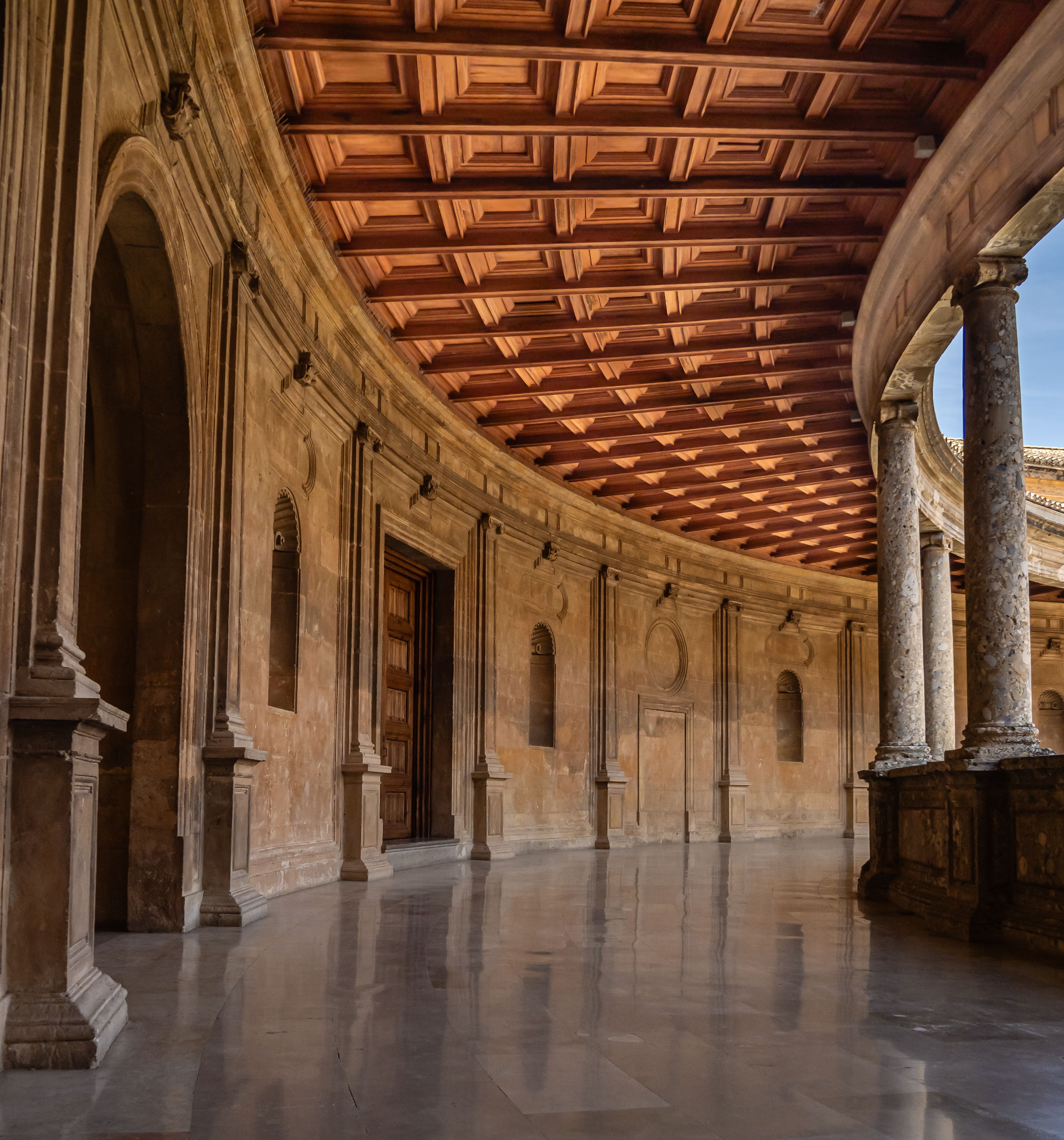 Majestic Renaissance Colonnade in Alhambra, Granada · Free Stock Photo