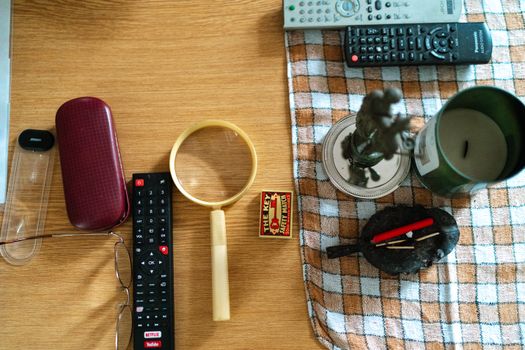 Porta-Controle Remoto: Organização e Decoração em um Só Acessório - imagem 2