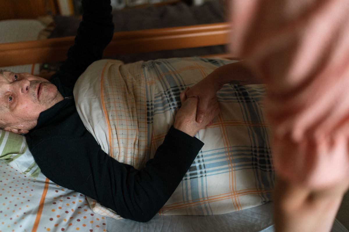 Gentle bedside care and attentive support in a private resident suite