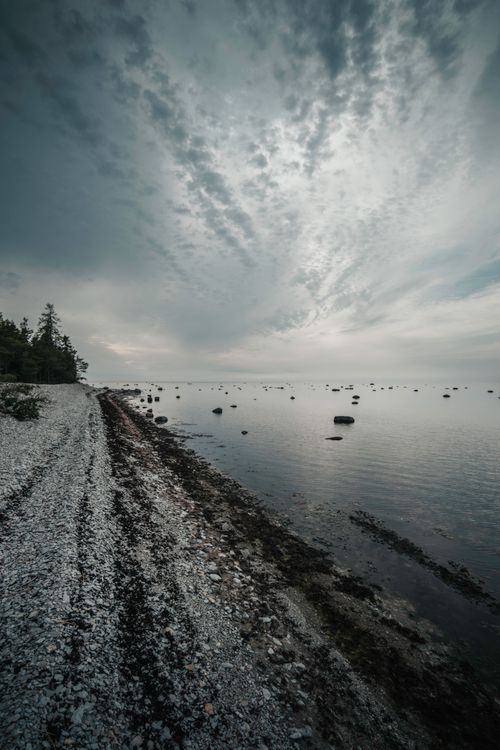 Spithami Dramatic Cloudy Beachscape in Estonia · Free Stock Photo