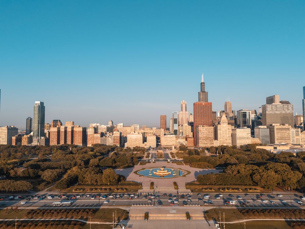 Chicago Skyline with Willis Tower on a Sunny Day · Free Stock Photo