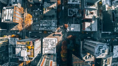 Free Dramatic aerial view of downtown Seattle showcasing autumn colors and urban architecture. Stock Photo