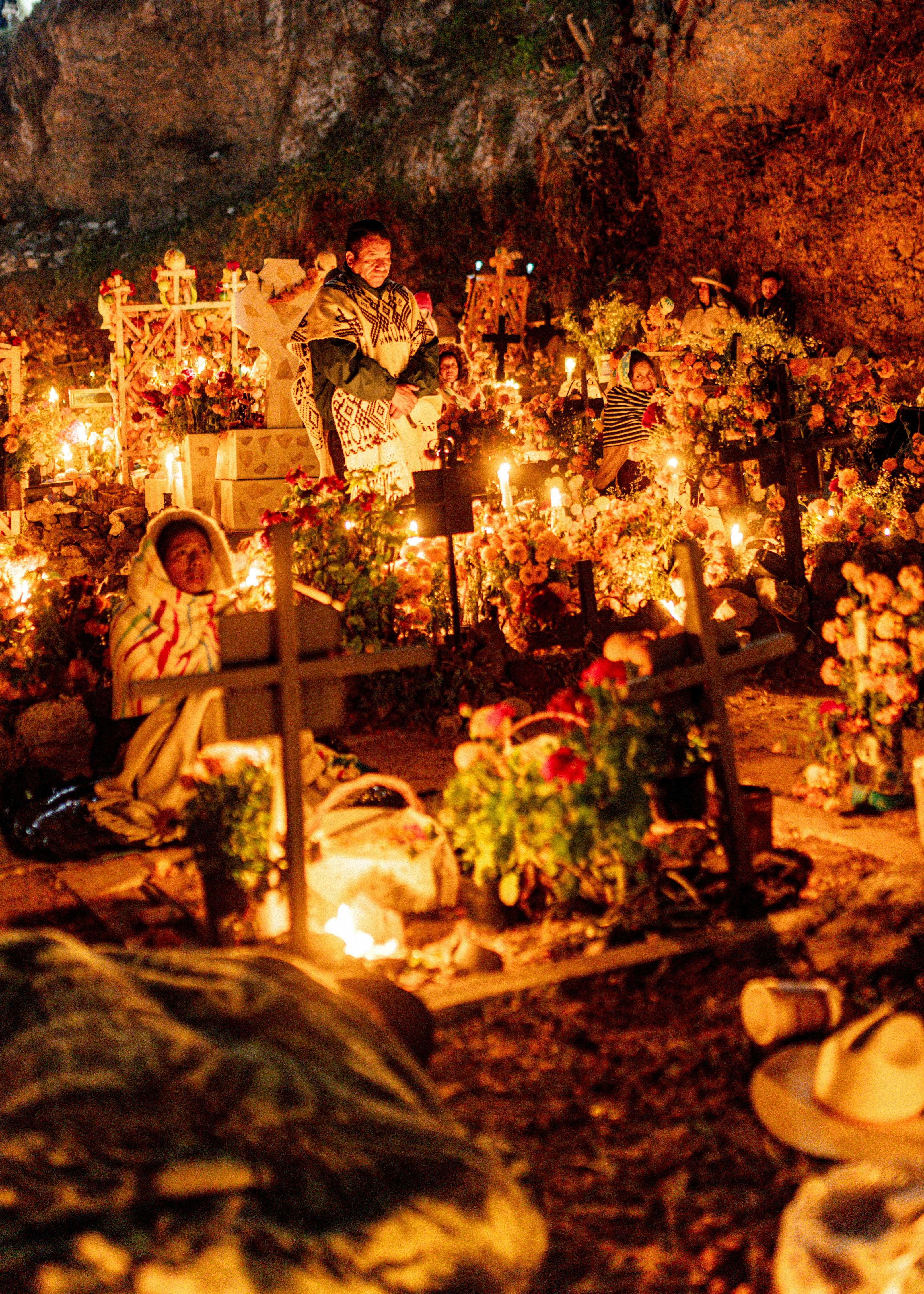 Tradiții, Obiceiuri și Interdicții pe 1 Noiembrie.