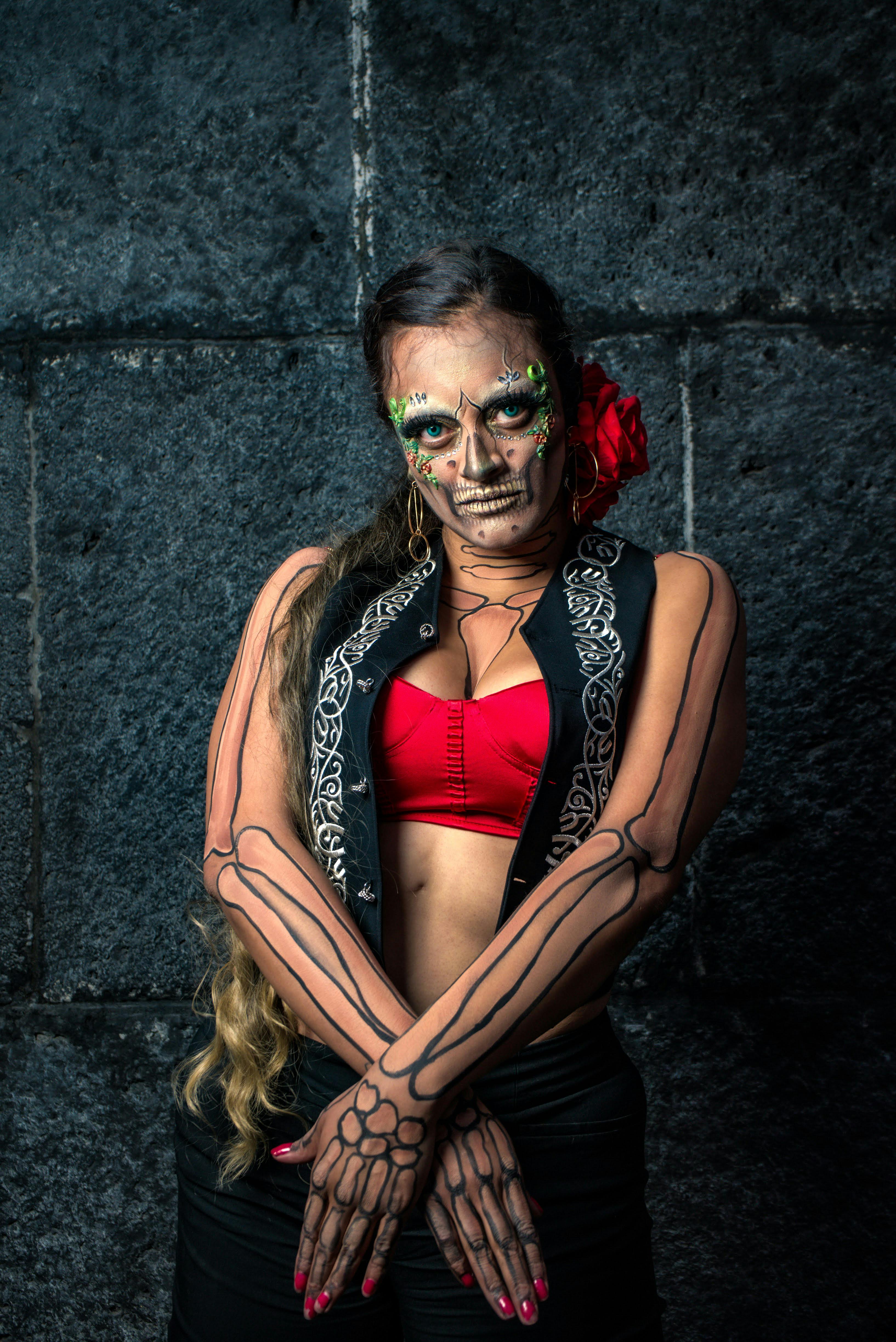 Ücretsiz bayram kostümü, cadılar bayramı ilham, canlı renkler içeren Ücretsiz stok fotoğraf Stok Fotoğraflar