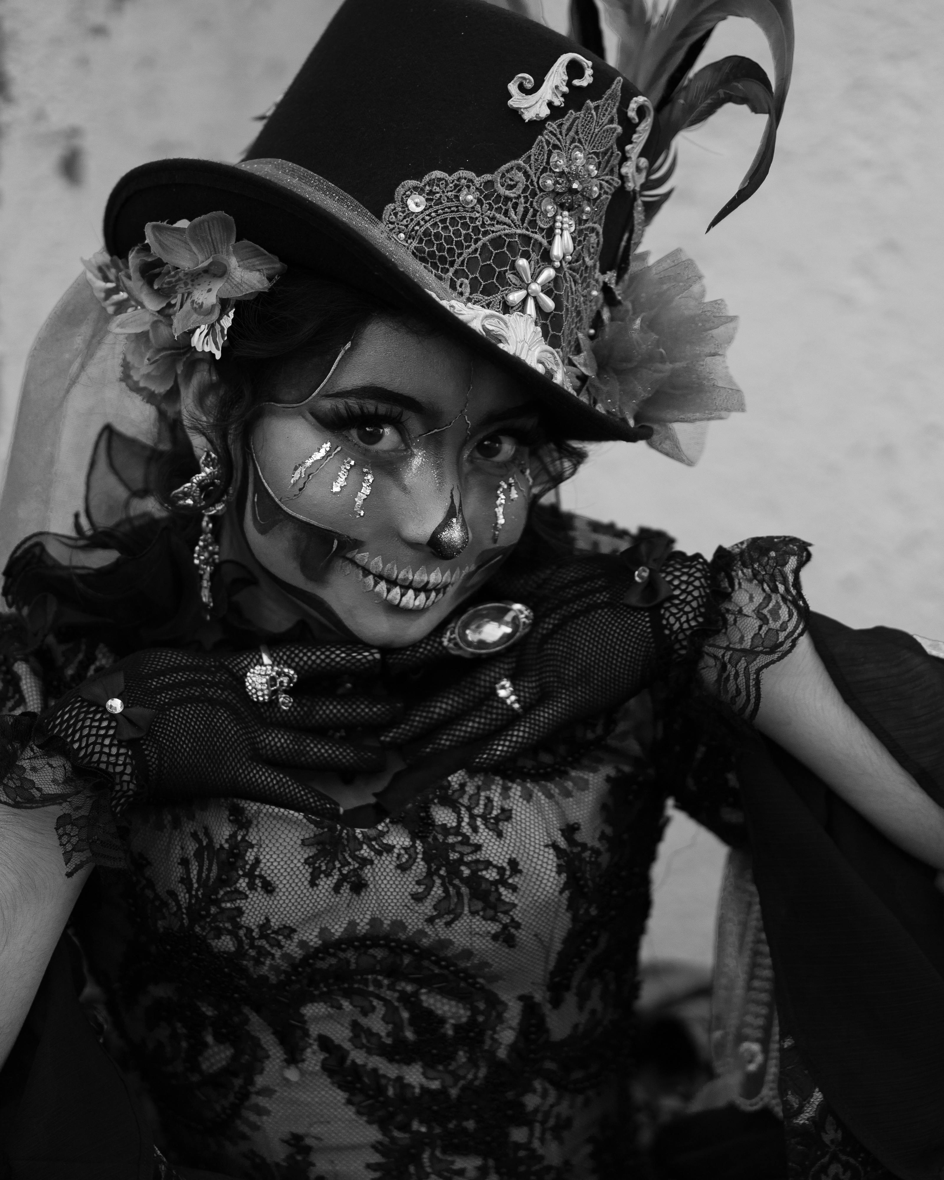 Catrina Costume Celebrating Mexican Traditions Free Stock Photo catrina-costume-celebrating-mexican-traditions-free-stock-photo