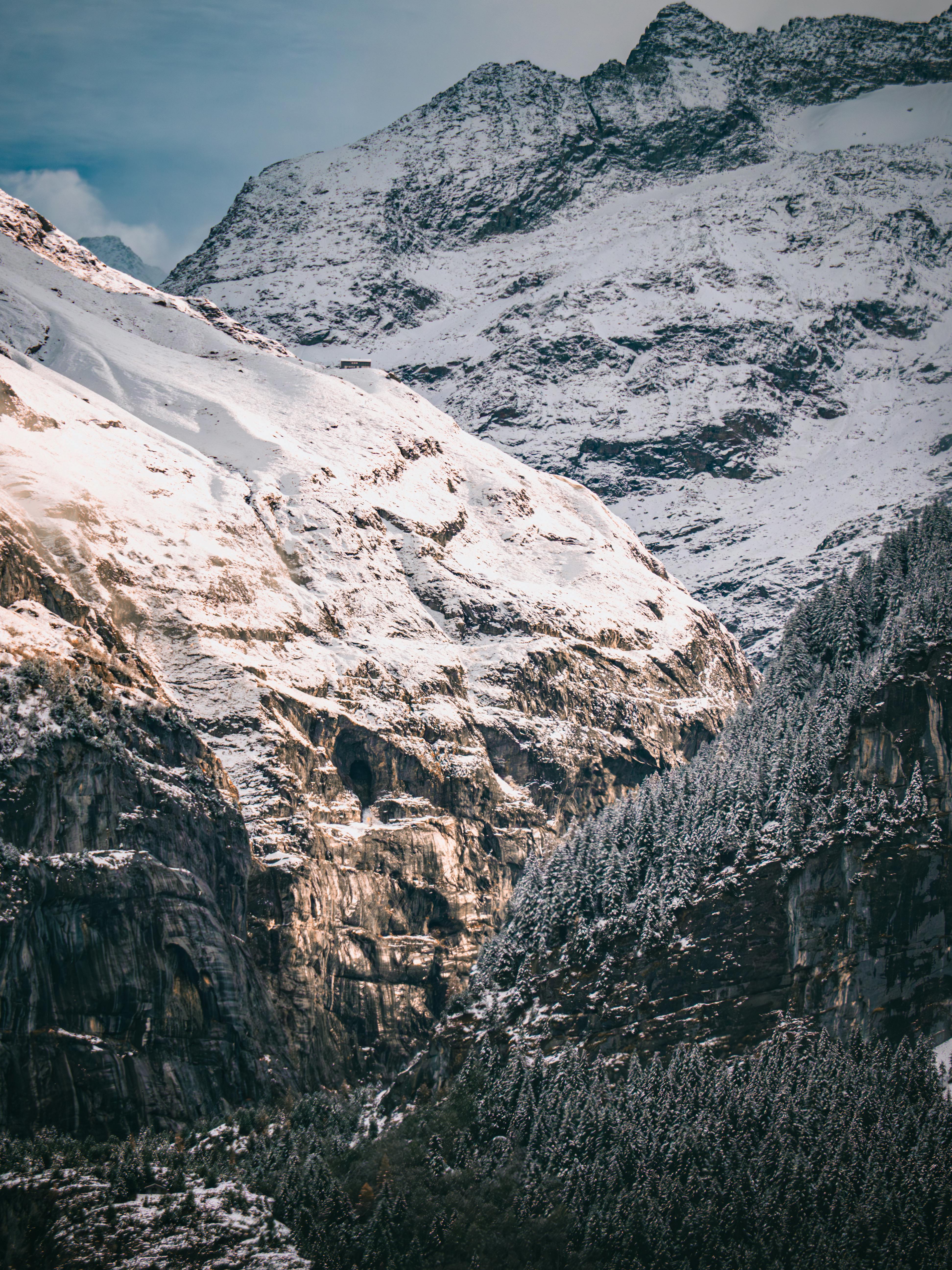 Prescription Goggle Inserts - Stunning view of snow-covered mountains in Grindelwald, Switzerland capturing winter's beauty.