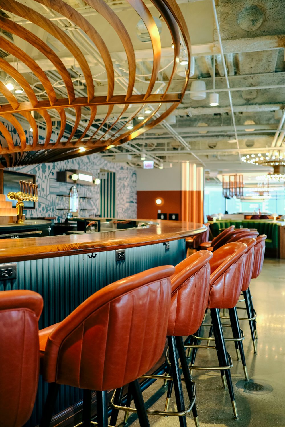 Modern Bar Interior with Leather Chairs · Free Stock Photo