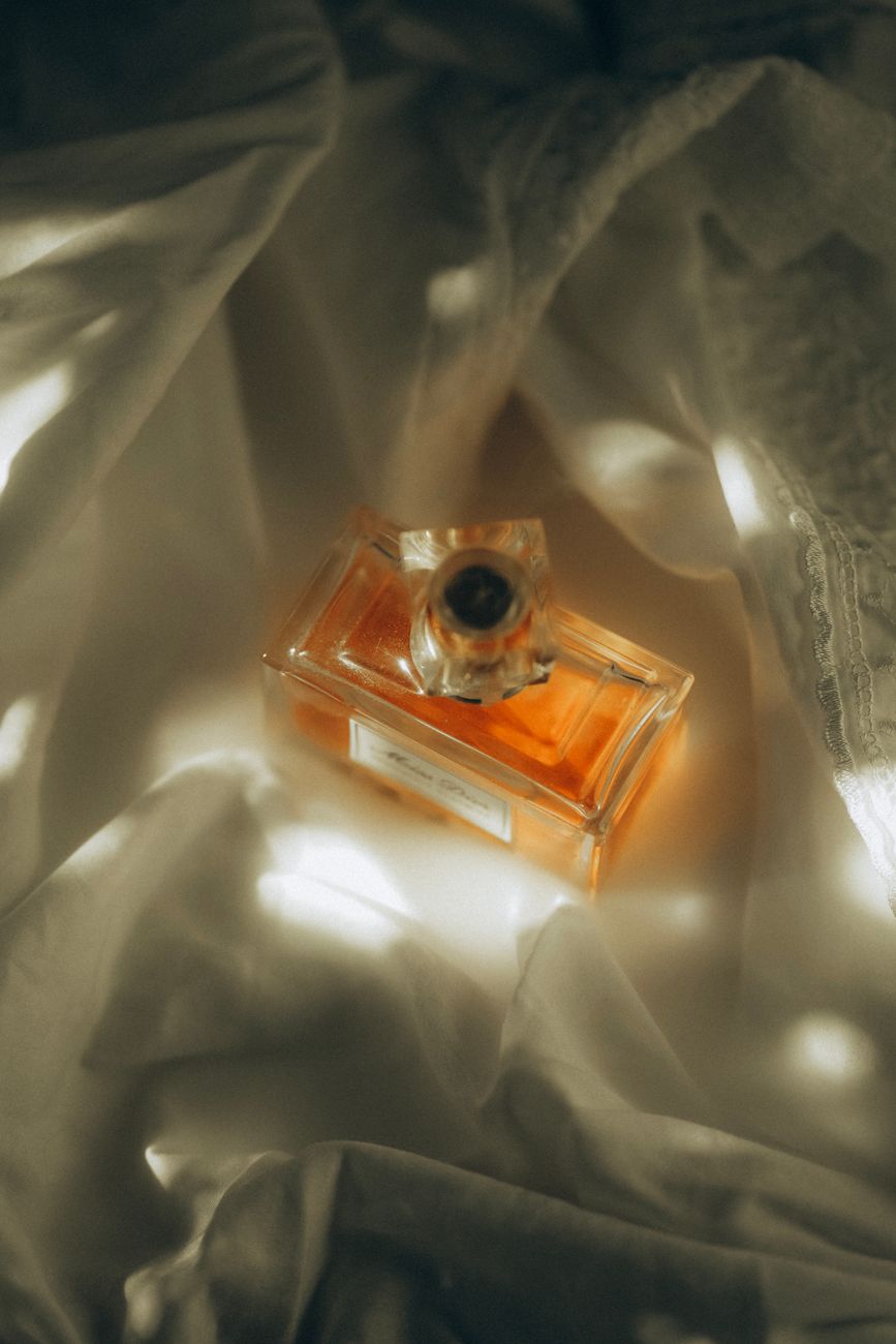 Flacon de parfum ambré Karito