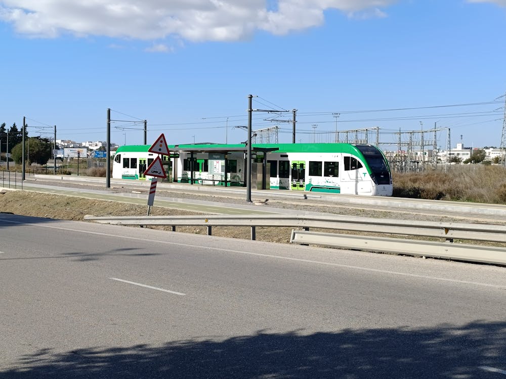 parada del trambahia en Pelagatos | fotografía 1