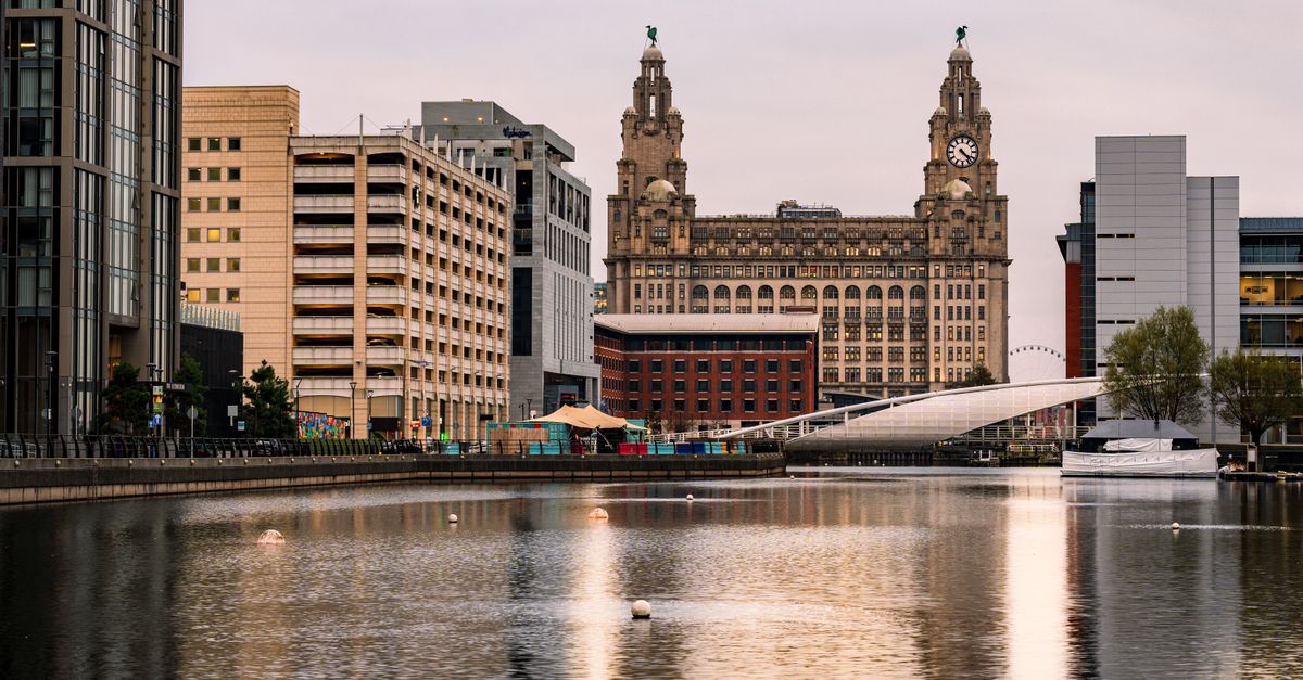 eSIM para Liverpool: internet nada más aterrizar en la ciudad de los Beatles