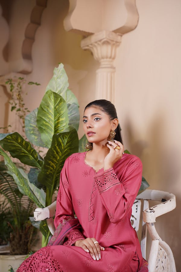 Ayesha Khan