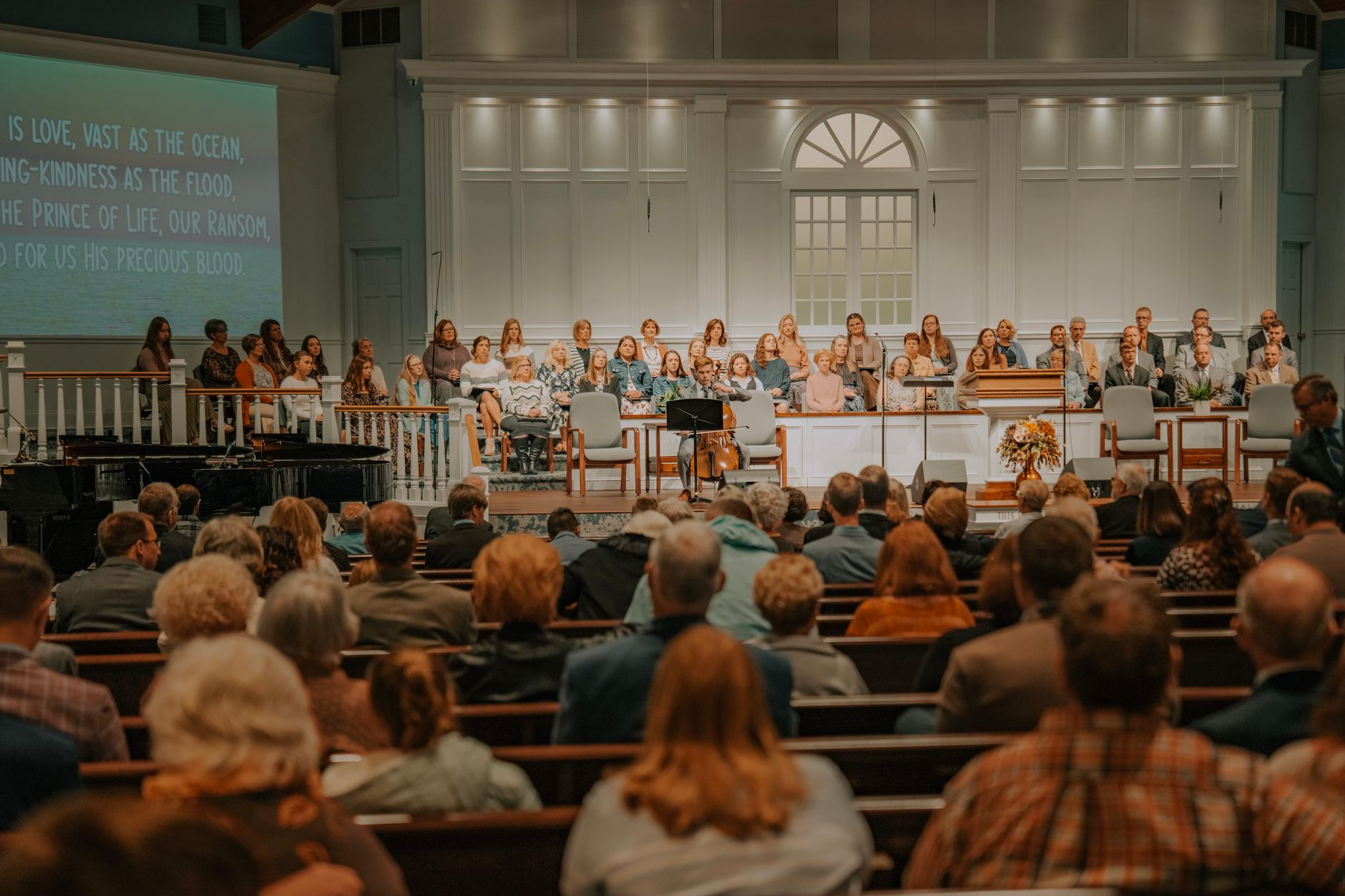 Dolly Parton Death Reports Trigger Global Choir Tributes