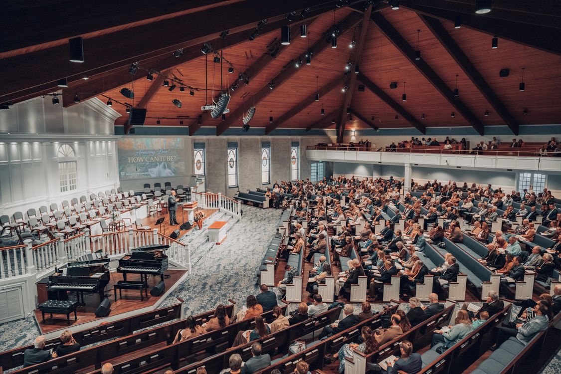 Congregation Crowd Large Audience at Indoor Church Conference · Free Stock Photo