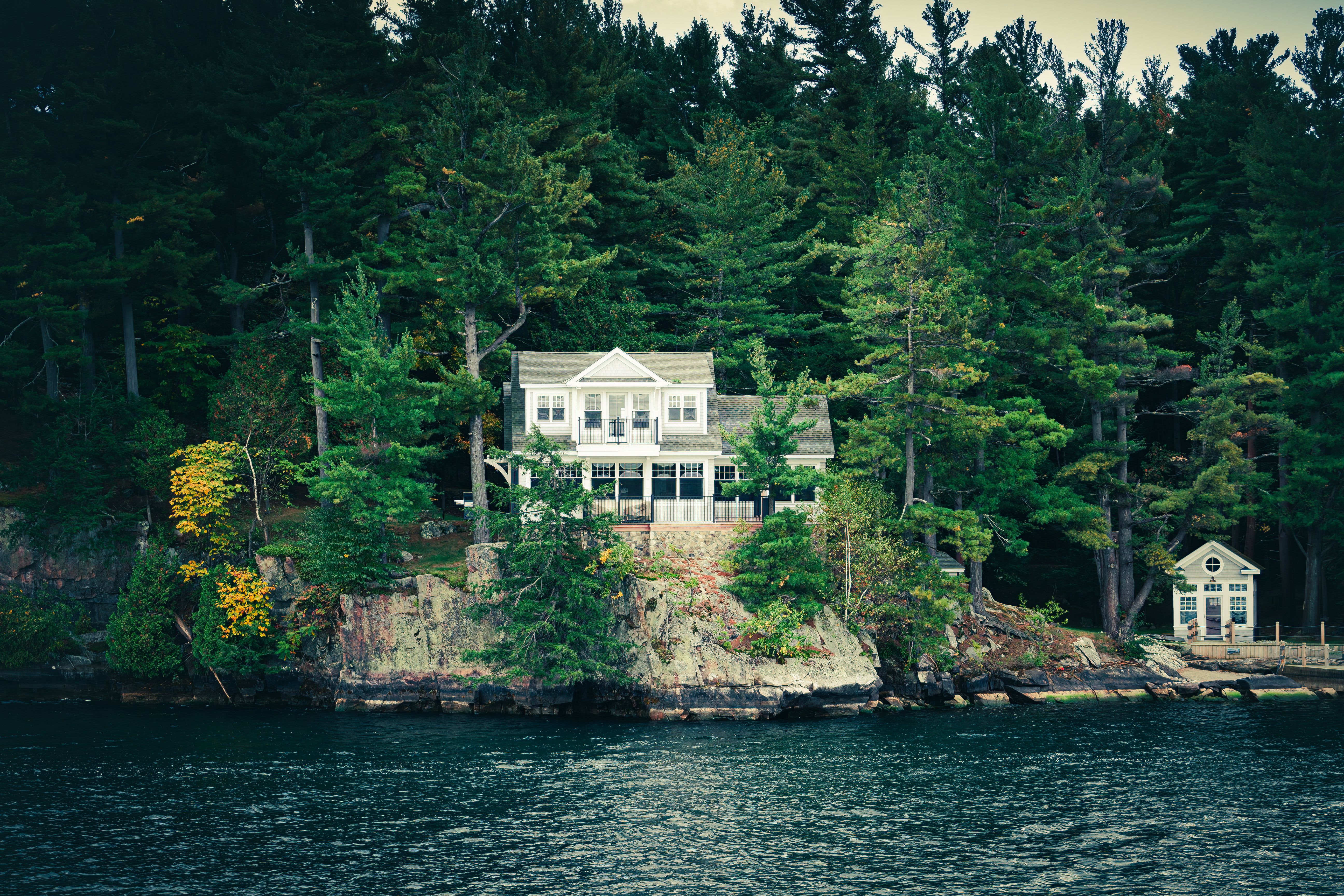 Best Homeowners Insurance in Rhode Island for 2026 — Photo by Oliver Magno on Pexels