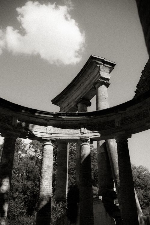 Free Black and white photo of ancient colonnades in Sanssouci Park, Potsdam. Stock Photo