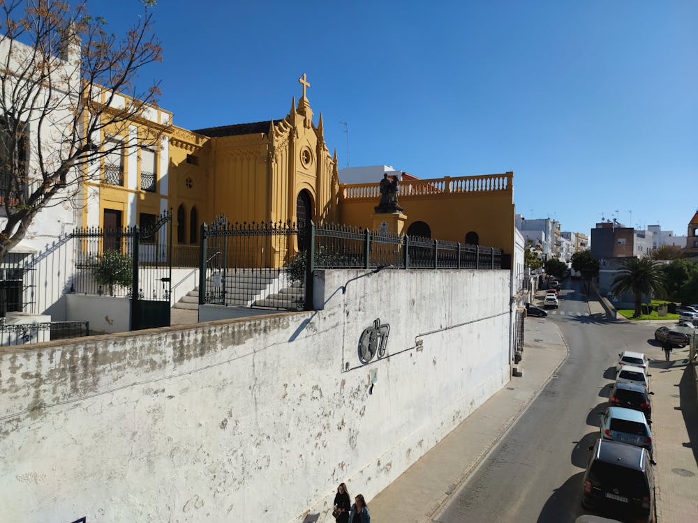 fachada de la parroquia de san sebastián | fotografía 1