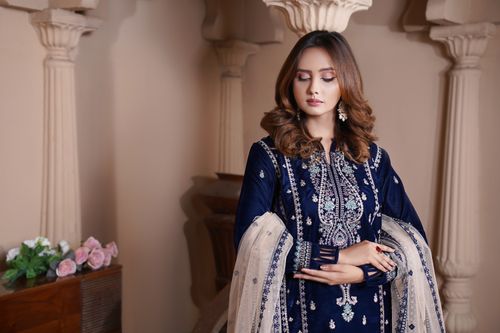 Free Beautiful bridal fashion model in traditional attire captured in Lahore. Stock Photo