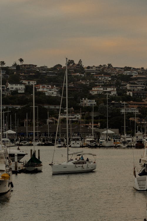 Barcos No Corpo D'água