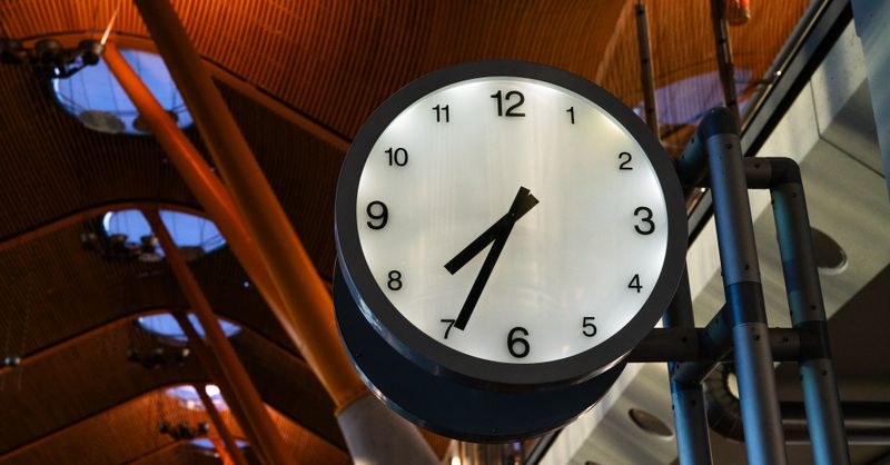 Combien de temps le SAV peut-il garder mon appareil en réparation ?