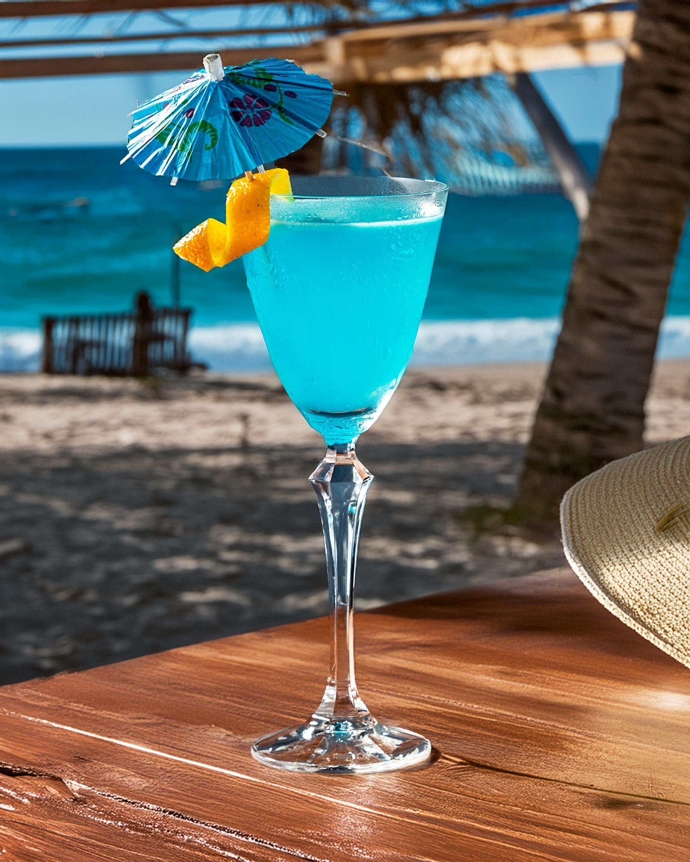 Blue Lagoon cocktail