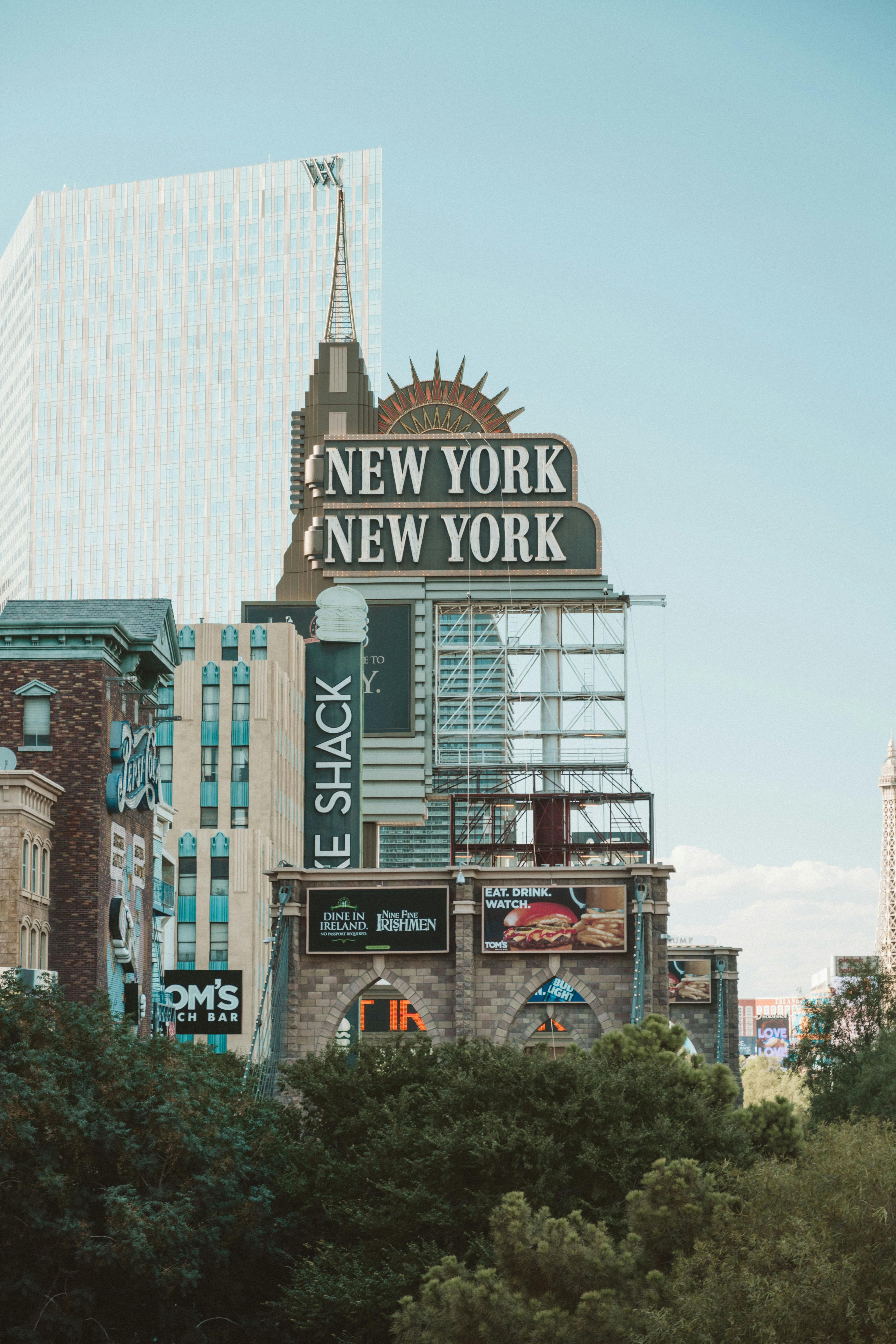 iconic new york new york hotel sign in las vegas